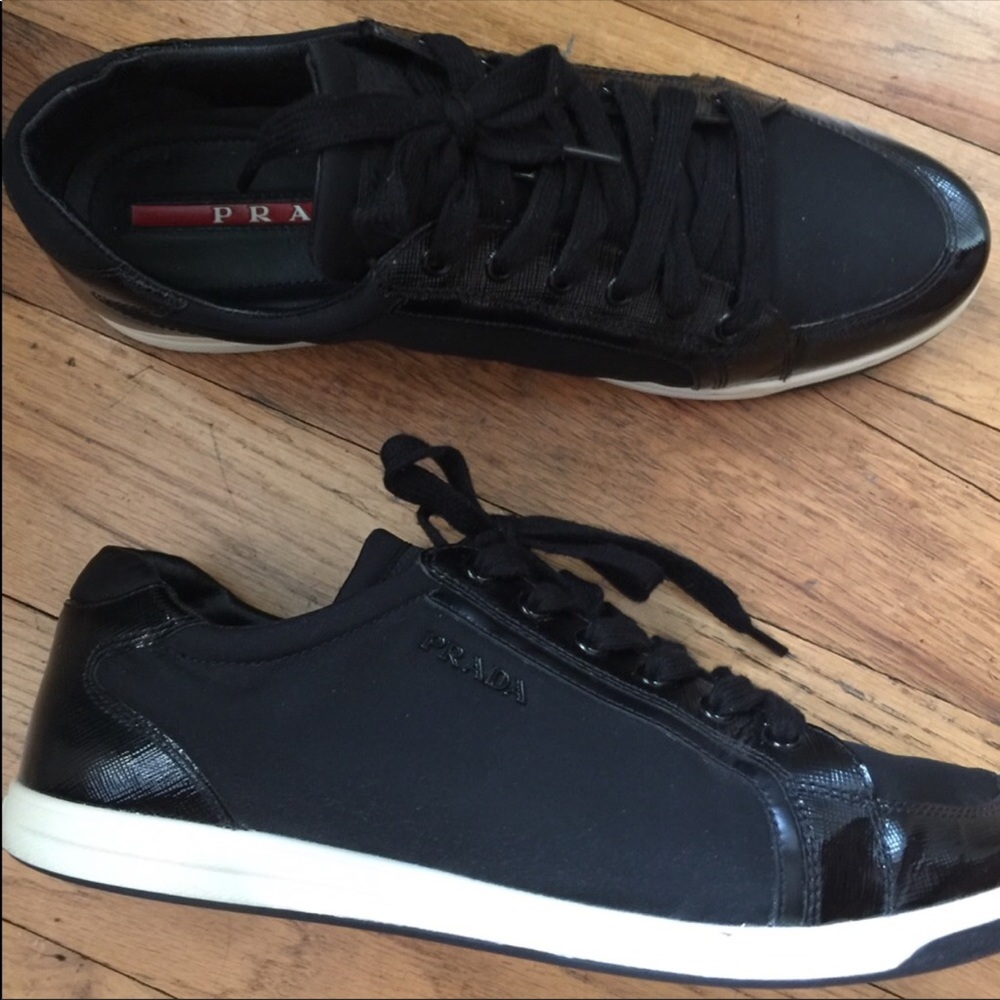DESIGNER ▪️PRADA SNEAKERS